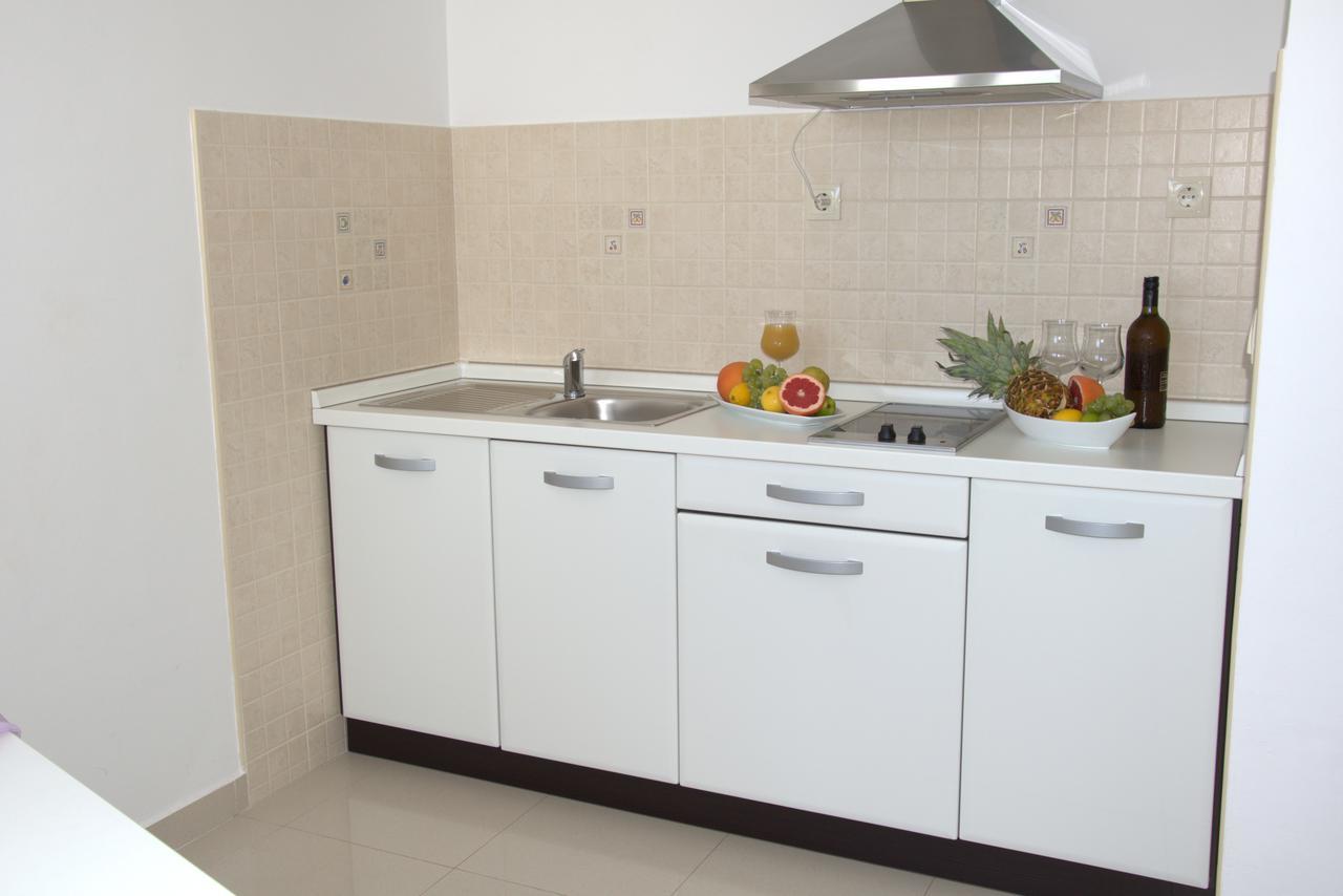 Apartments Rogulj Rogoznica  Bagian luar foto